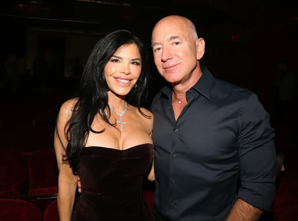 Surprising Lavish Wedding Plan Of Jeff Bezos And Lauren Sánchez! 2 image 959